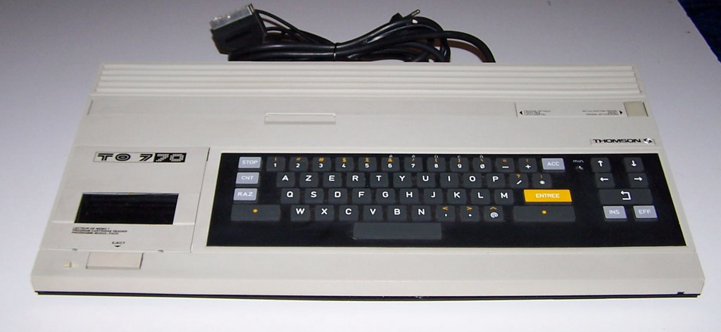 TO7-70 (Rubber keyboard)